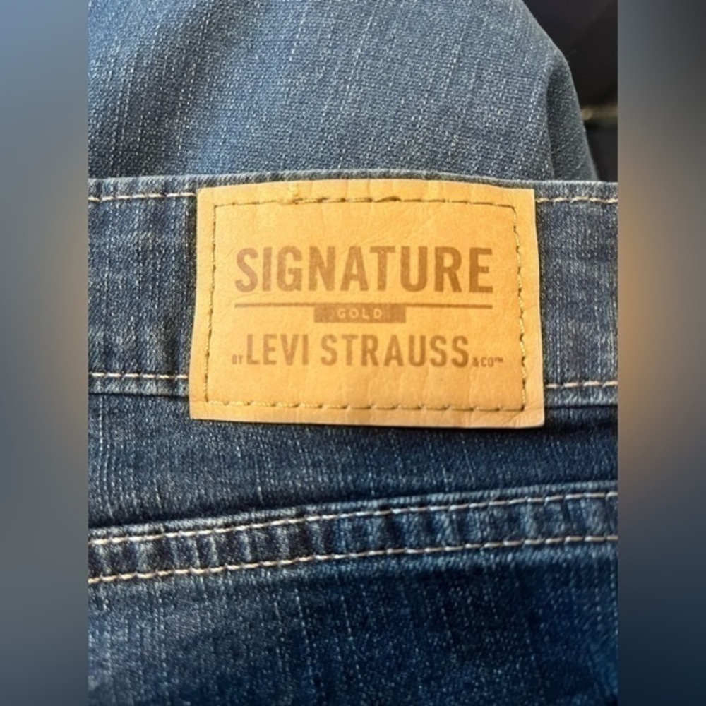 314 Shaping Straight Jeans - Picture 8 of 8
